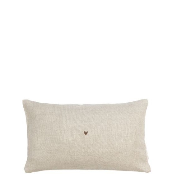 Coussin beige avec petit cœur