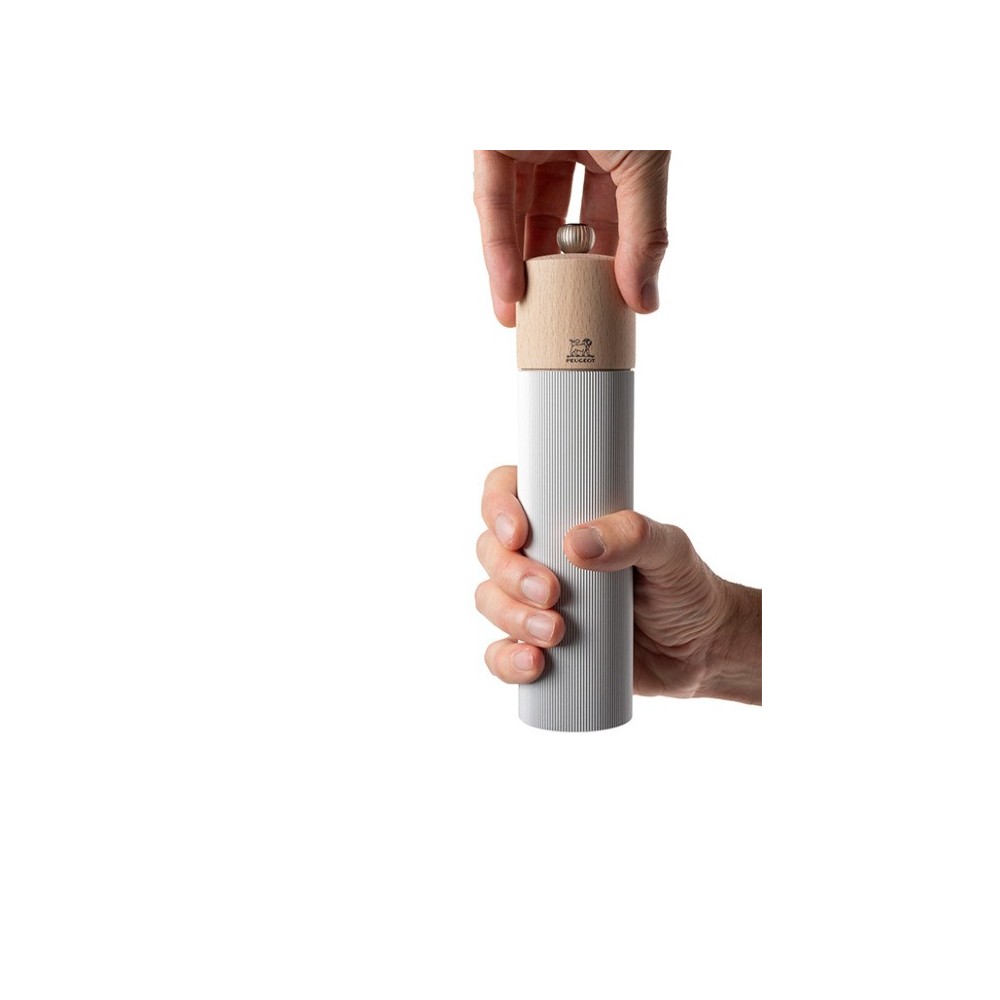 Moulin à sel manuel Line – Bois et aluminium, 22 cm