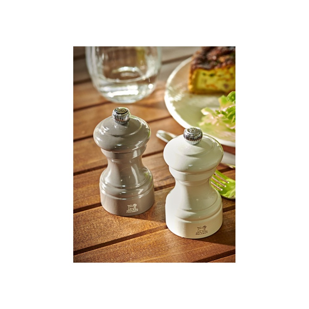 Moulin à sel manuel Bistro – Bois laqué gris perle, 10 cm Moulin à sel manuel Bistro – Bois laqué gris perle, 10 cm