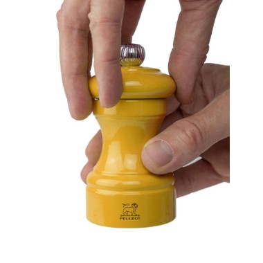 Moulin à sel manuel Bistro – Bois laqué jaune safran, 10 cm