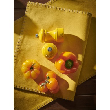 Moulin à sel manuel Bistro – Bois laqué jaune safran, 10 cm