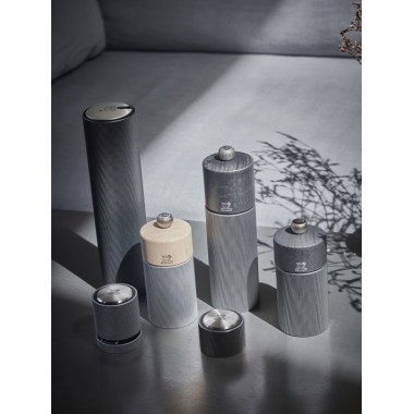Moulin à sel manuel Line – Aluminium, 18 cm