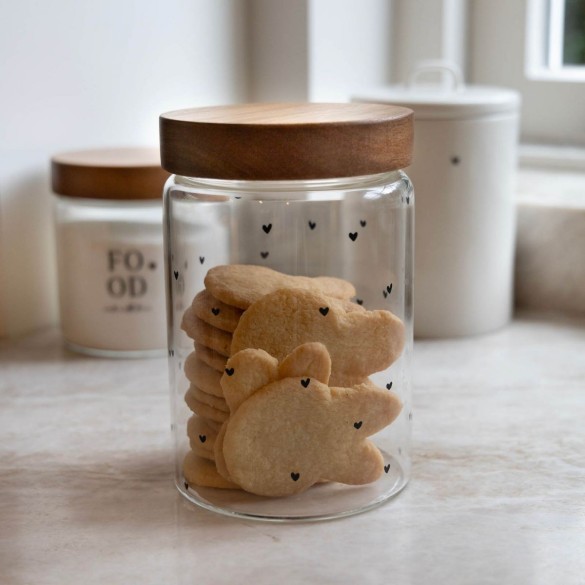 Bocal de rangement orné de pleins de cœurs avec couvercle en bois – Ø12 × H18 cm