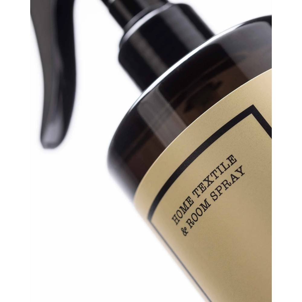 Spray textile & pièces Black Orchid & Lily - CM 1899 (500 ml)