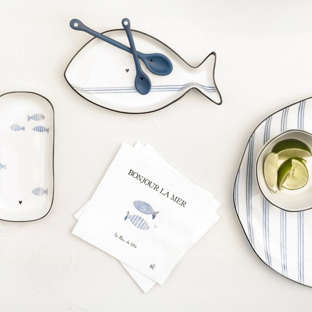 Assiette poisson en Iris Blue ( 18x10x2cm) - Bastion Collection