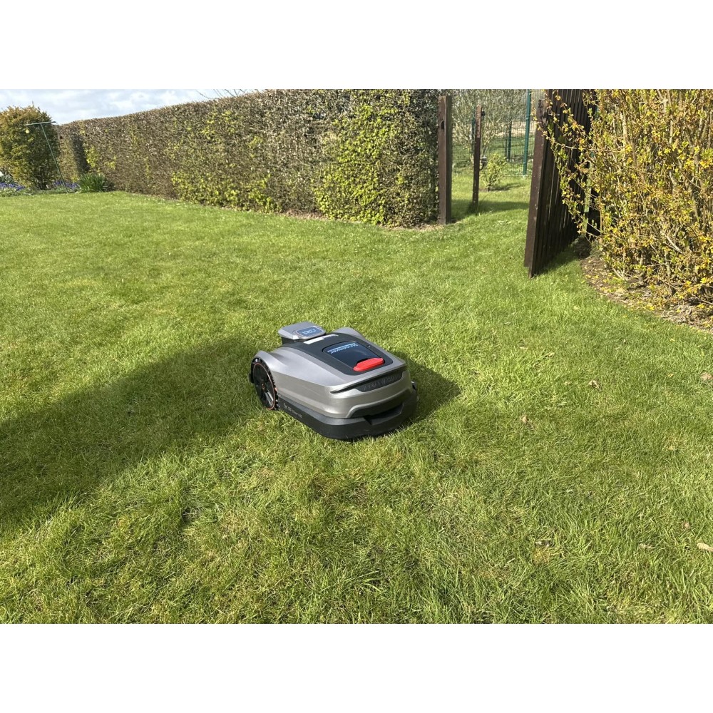 Sunseeker Elite X5 Gen2 – Robot tondeuse jusqu’à 2000 m²