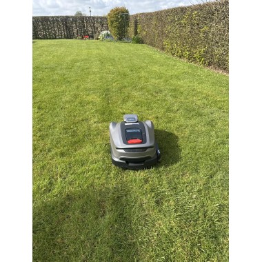 Sunseeker Elite X5 Gen2 – Robot tondeuse jusqu’à 2000 m²