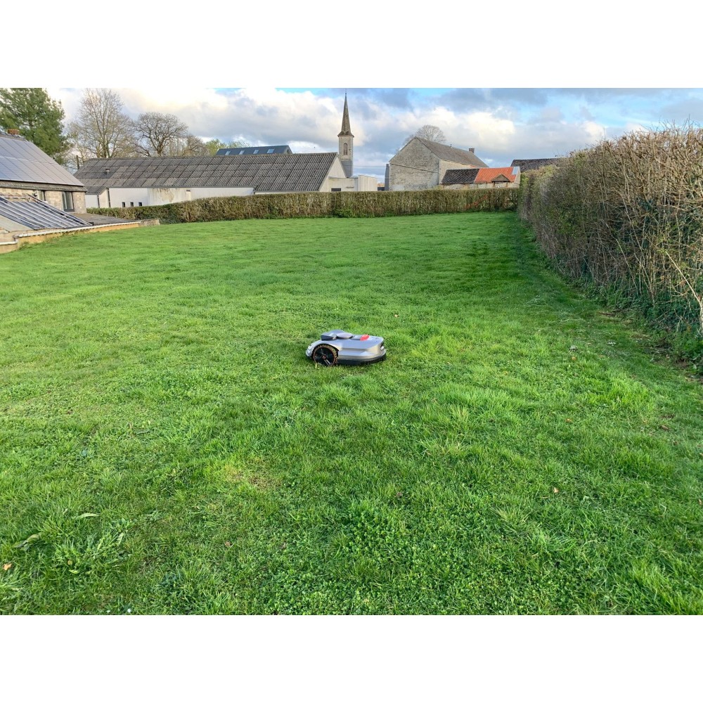 Sunseeker Elite X7 Gen2 – Robot tondeuse jusqu’à 3000 m²