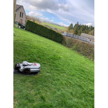 Sunseeker Elite X7 Gen2 – Robot tondeuse jusqu’à 3000 m²