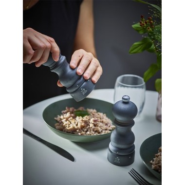 Moulin à sel manuel Paris U'Select – Bois graphite, 22 cm